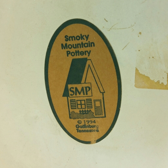 Smoky Mountain Pottery Dog Wall Hanging - Picture 7 of 8